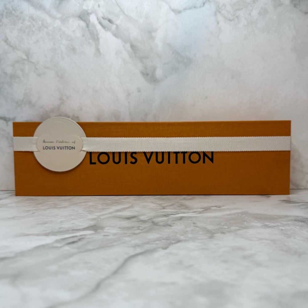Authentic Louis Vuitton “Le Chocolat – Maxime Frédéric” Gift Box with Ribbon